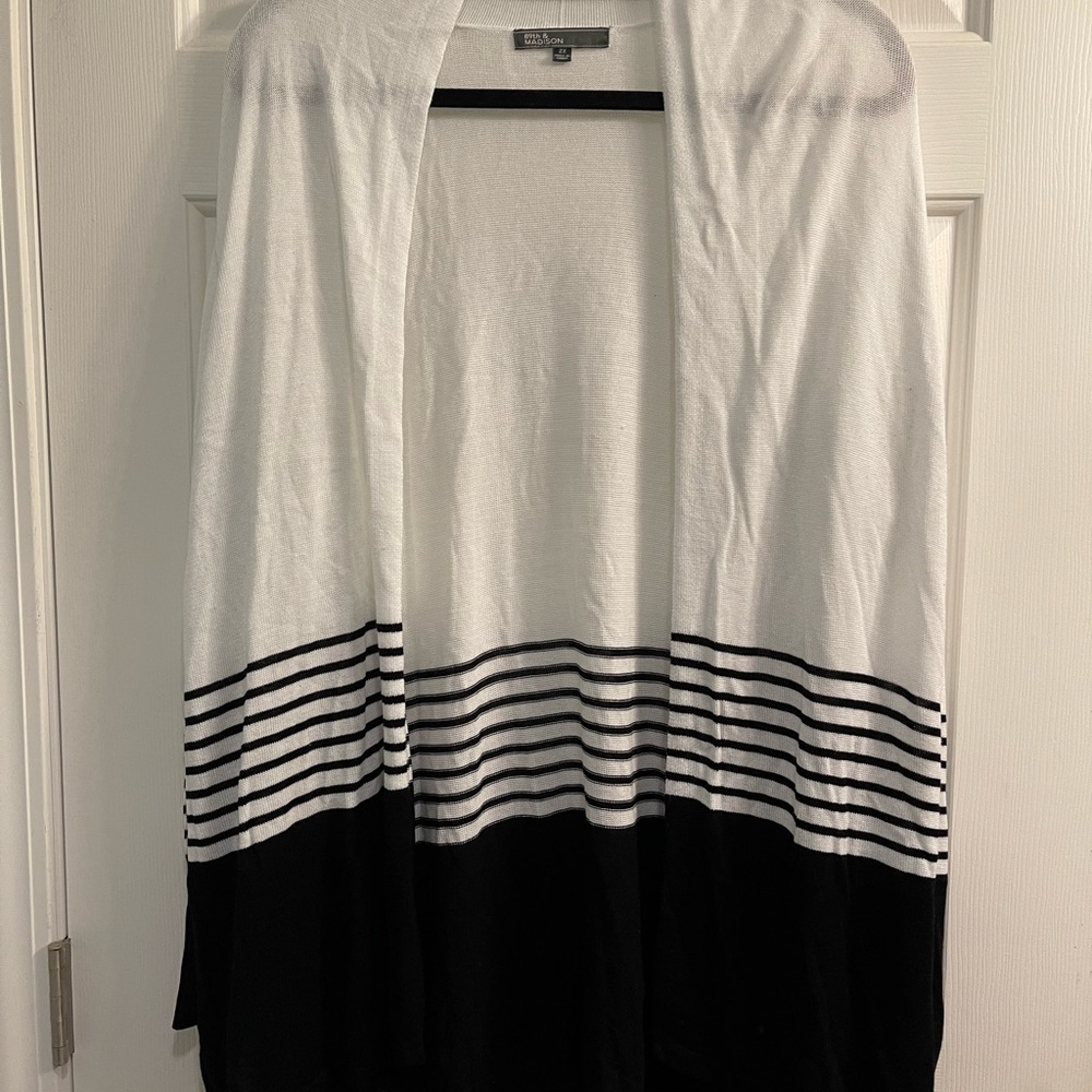 Cardigan sweater